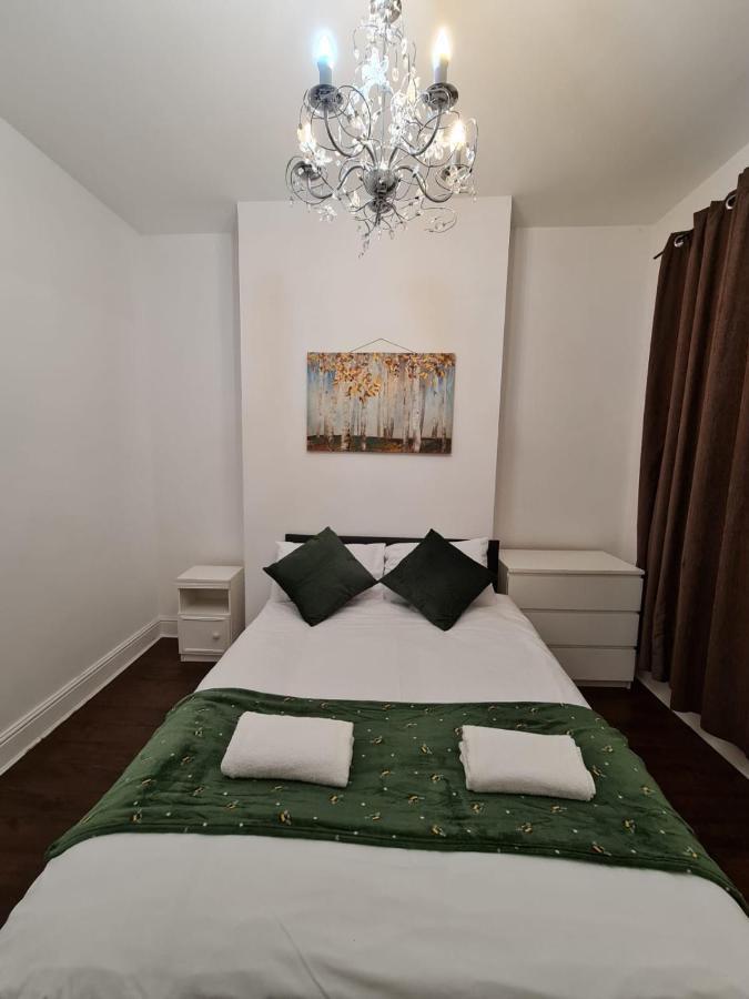 Canary Wharf Holiday Rooms Londres Exterior foto