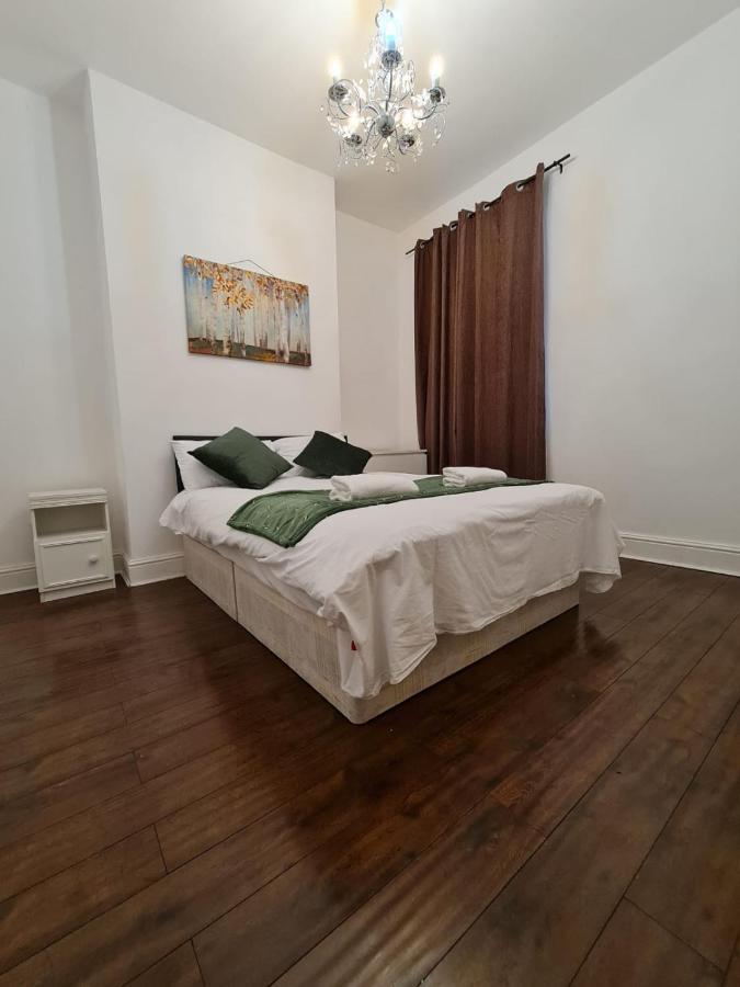 Canary Wharf Holiday Rooms Londres Exterior foto