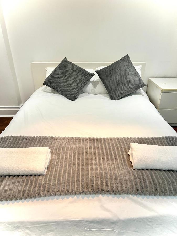Canary Wharf Holiday Rooms Londres Exterior foto