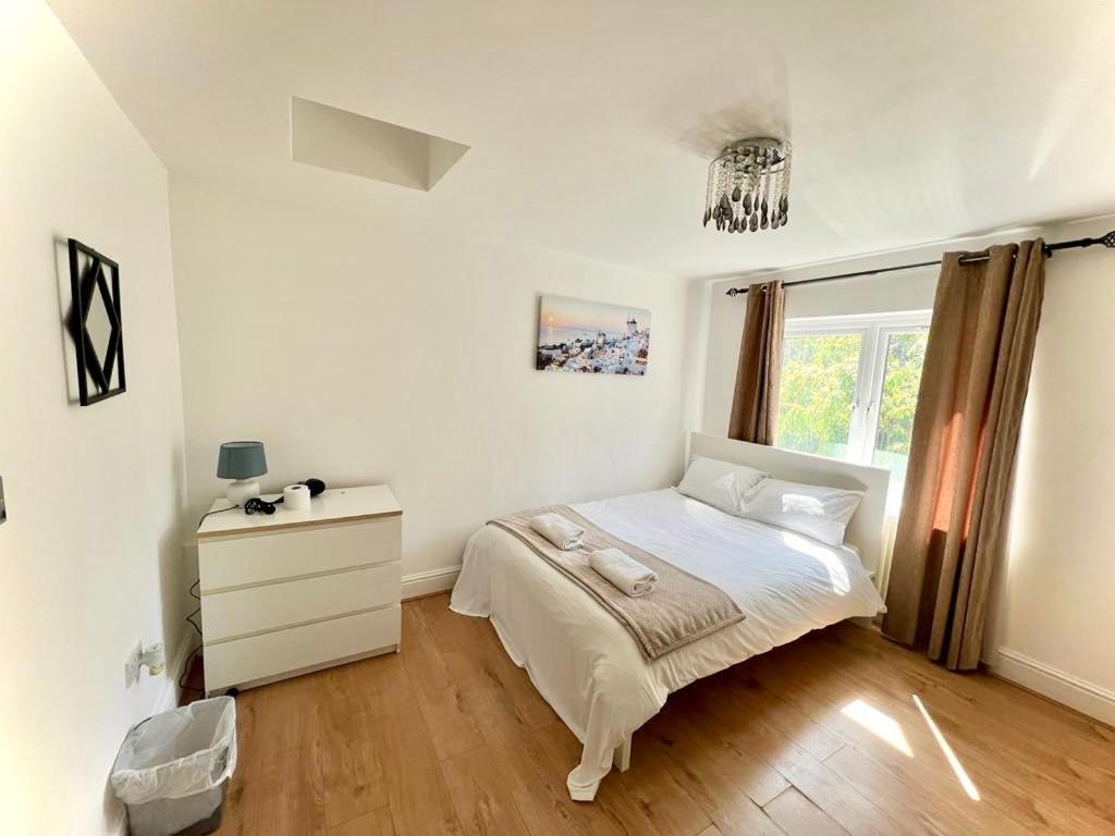 Canary Wharf Holiday Rooms Londres Exterior foto